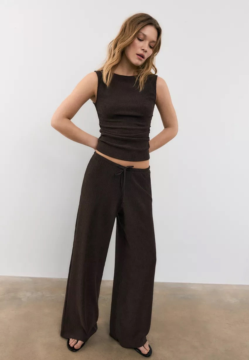 Brown Set